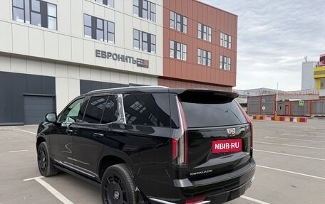 Cadillac Escalade V, 2022 год, 10 700 000 рублей, 8 фотография