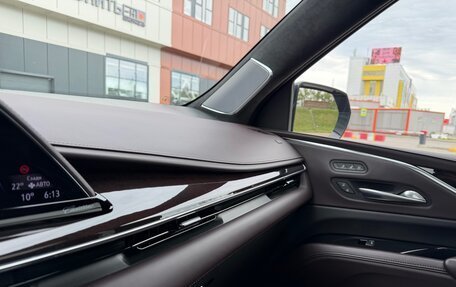 Cadillac Escalade V, 2022 год, 10 700 000 рублей, 29 фотография