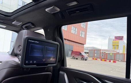 Cadillac Escalade V, 2022 год, 10 700 000 рублей, 24 фотография