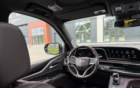 Cadillac Escalade V, 2022 год, 10 700 000 рублей, 21 фотография