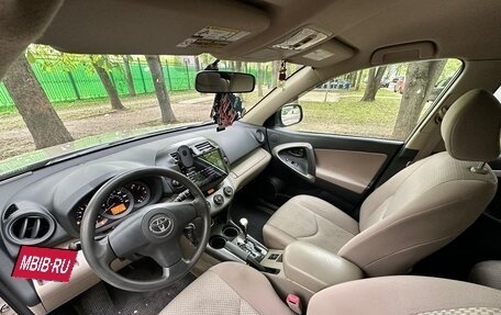 Toyota RAV4, 2006 год, 1 200 000 рублей, 13 фотография