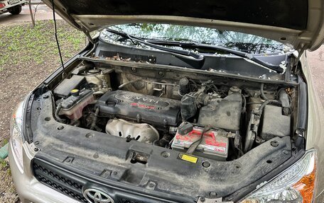 Toyota RAV4, 2006 год, 1 200 000 рублей, 22 фотография