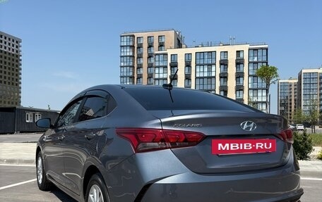 Hyundai Solaris II рестайлинг, 2020 год, 1 970 000 рублей, 4 фотография