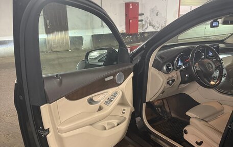 Mercedes-Benz GLC, 2018 год, 3 000 000 рублей, 12 фотография