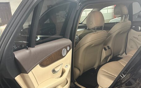 Mercedes-Benz GLC, 2018 год, 3 000 000 рублей, 24 фотография