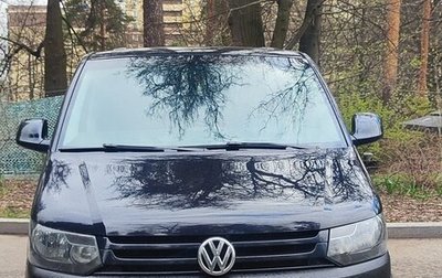 Volkswagen Caravelle T5, 2014 год, 1 570 000 рублей, 1 фотография