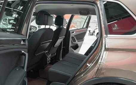 Volkswagen Tiguan II, 2018 год, 2 350 000 рублей, 7 фотография