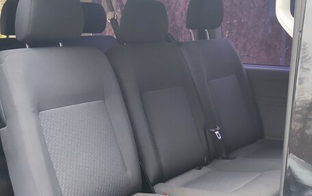 Volkswagen Caravelle T5, 2014 год, 1 570 000 рублей, 14 фотография