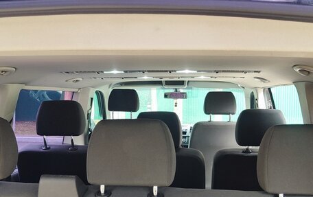 Volkswagen Caravelle T5, 2014 год, 1 570 000 рублей, 15 фотография