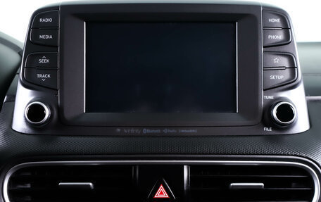 Hyundai Kona I, 2019 год, 1 999 000 рублей, 21 фотография