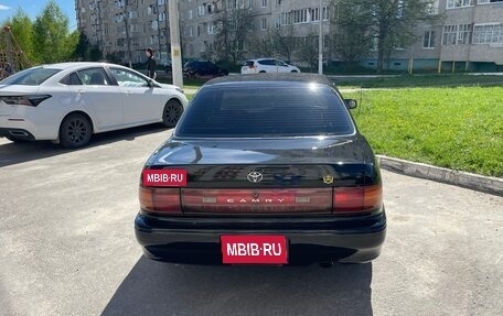Toyota Camry V30, 1993 год, 190 000 рублей, 4 фотография