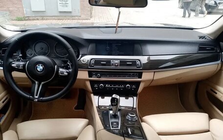 BMW 5 серия, 2010 год, 1 590 000 рублей, 10 фотография