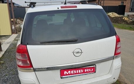 Opel Zafira B, 2011 год, 520 000 рублей, 4 фотография