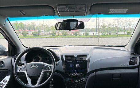 Hyundai Solaris II рестайлинг, 2012 год, 855 000 рублей, 7 фотография