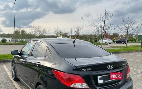Hyundai Solaris II рестайлинг, 2012 год, 855 000 рублей, 3 фотография