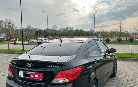 Hyundai Solaris II рестайлинг, 2012 год, 855 000 рублей, 4 фотография