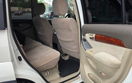 Toyota Land Cruiser Prado 120 рестайлинг, 2006 год, 4 950 000 рублей, 15 фотография