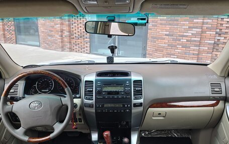 Toyota Land Cruiser Prado 120 рестайлинг, 2006 год, 4 950 000 рублей, 22 фотография