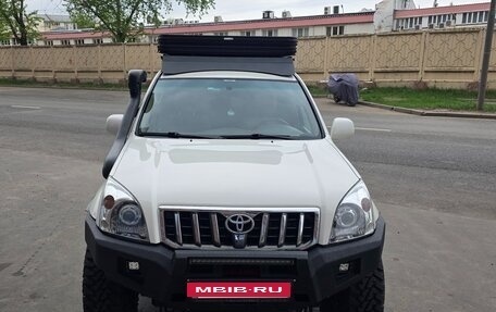 Toyota Land Cruiser Prado 120 рестайлинг, 2006 год, 4 950 000 рублей, 28 фотография