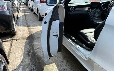 Mercedes-Benz C-Класс, 2019 год, 1 875 000 рублей, 8 фотография