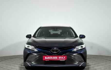 Toyota Camry, 2020 год, 2 690 000 рублей, 2 фотография