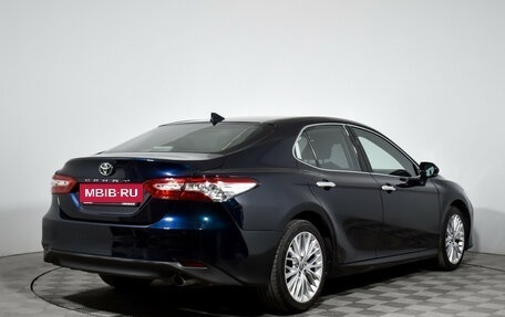 Toyota Camry, 2020 год, 2 690 000 рублей, 5 фотография