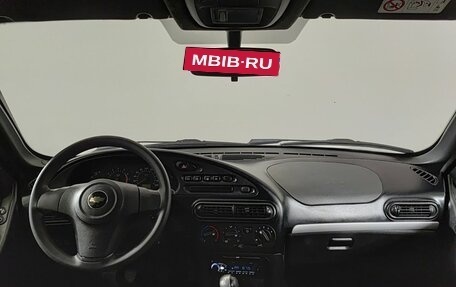 Chevrolet Niva I рестайлинг, 2016 год, 750 000 рублей, 14 фотография