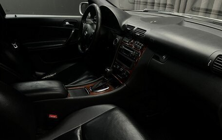 Mercedes-Benz C-Класс, 2003 год, 669 000 рублей, 17 фотография