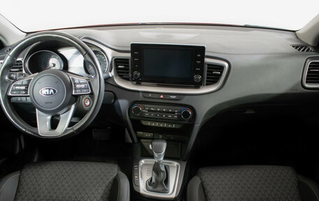 KIA cee'd III, 2020 год, 1 855 000 рублей, 11 фотография