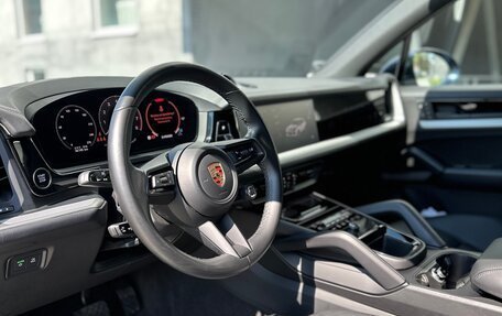 Porsche Cayenne III, 2023 год, 16 500 000 рублей, 13 фотография