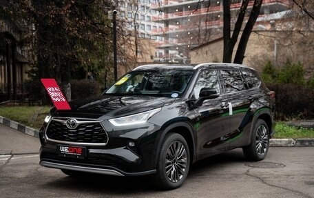 Toyota Highlander, 2026 год, 4 990 000 рублей, 2 фотография