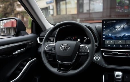 Toyota Highlander, 2026 год, 4 990 000 рублей, 16 фотография