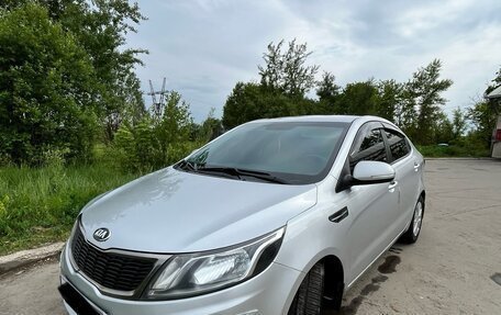 KIA Rio III рестайлинг, 2011 год, 1 100 000 рублей, 3 фотография