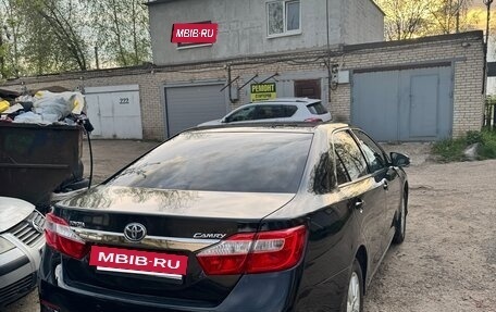 Toyota Camry, 2012 год, 1 295 000 рублей, 4 фотография