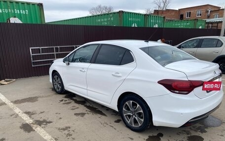 Citroen C4 II рестайлинг, 2016 год, 880 000 рублей, 2 фотография