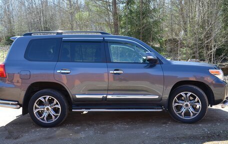 Toyota Land Cruiser 200, 2012 год, 4 600 000 рублей, 4 фотография