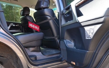 Toyota Land Cruiser 200, 2012 год, 4 600 000 рублей, 21 фотография