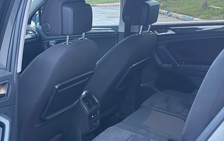 Volkswagen Tiguan II, 2018 год, 2 870 000 рублей, 12 фотография