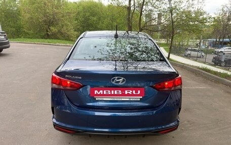 Hyundai Solaris II рестайлинг, 2022 год, 1 850 000 рублей, 2 фотография