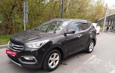 Hyundai Santa Fe III рестайлинг, 2016 год, 1 950 000 рублей, 2 фотография