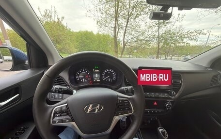 Hyundai Solaris II рестайлинг, 2022 год, 1 850 000 рублей, 11 фотография
