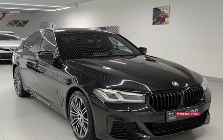 BMW 5 серия, 2020 год, 4 580 000 рублей, 5 фотография
