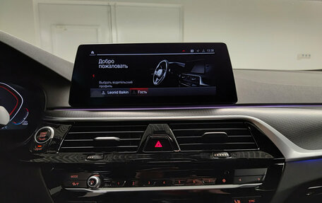 BMW 5 серия, 2020 год, 4 580 000 рублей, 19 фотография