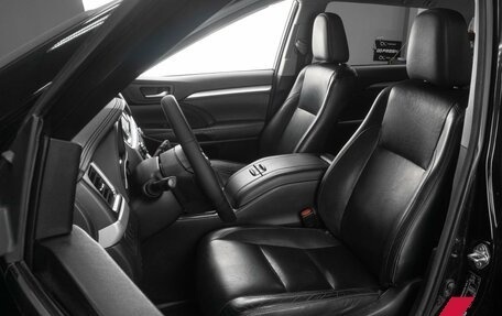 Toyota Highlander III, 2013 год, 2 839 000 рублей, 11 фотография