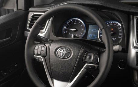 Toyota Highlander III, 2013 год, 2 839 000 рублей, 23 фотография