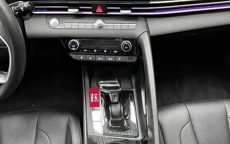 Hyundai Elantra, 2025 год, 1 190 000 рублей, 9 фотография