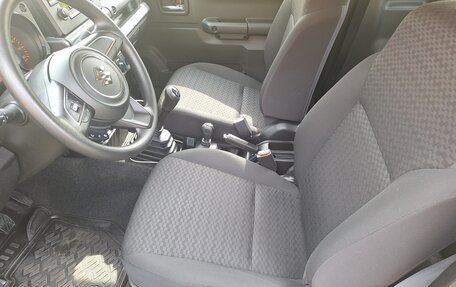Suzuki Jimny, 2021 год, 2 700 000 рублей, 3 фотография