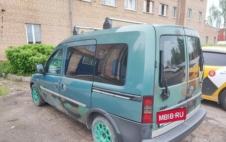 Opel Combo C, 2003 год, 300 000 рублей, 11 фотография