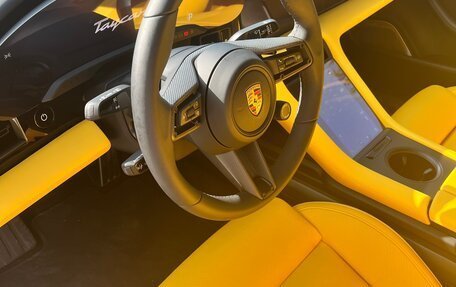Porsche Taycan I, 2021 год, 11 990 000 рублей, 20 фотография