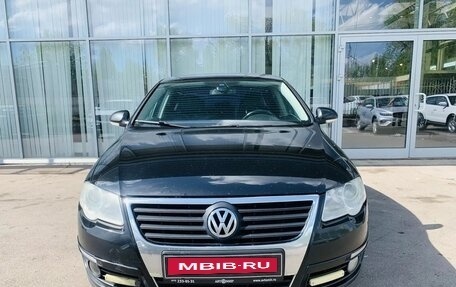 Volkswagen Passat B6, 2007 год, 650 000 рублей, 2 фотография